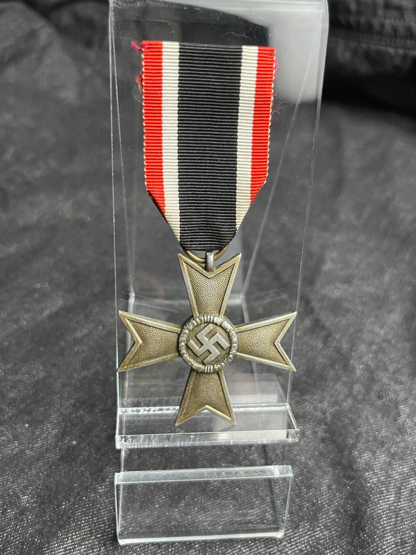 GERMAN WW2 KVK 1939 WAR MERIT CROSS 2ND CLASS WITHOUT SWORDS "41" BY GEBRUDER BENDER, IDAR-OBERSTEIN