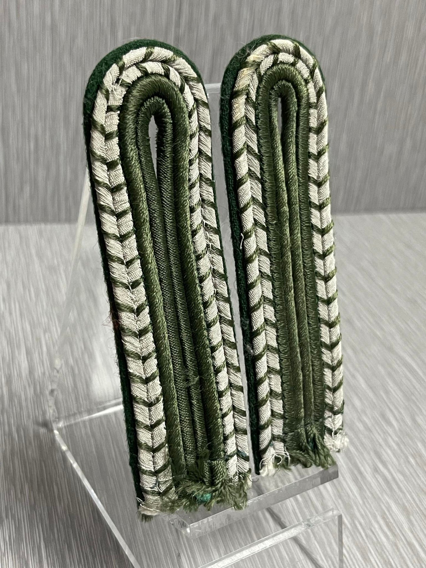 GERMAN WW2 CUSTOMS MATCHING SEW-IN VARIANT SHOULDER BOARDS