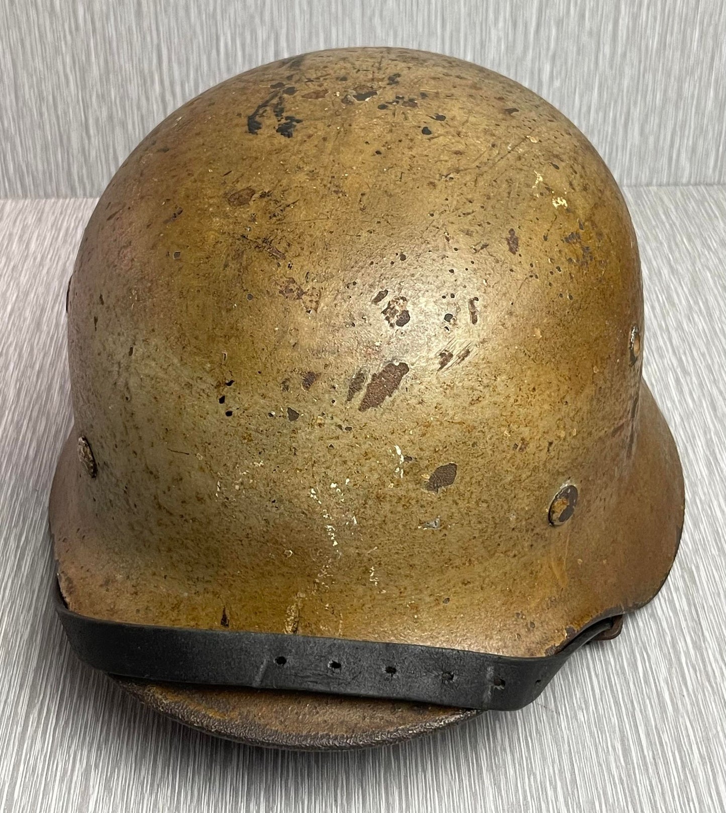 GERMAN WW2 M35 DEUTSCHE AFRIKA KORPS LUFTWAFFE CAMOUFLAGED HELMET BY QUIST SIZE 66