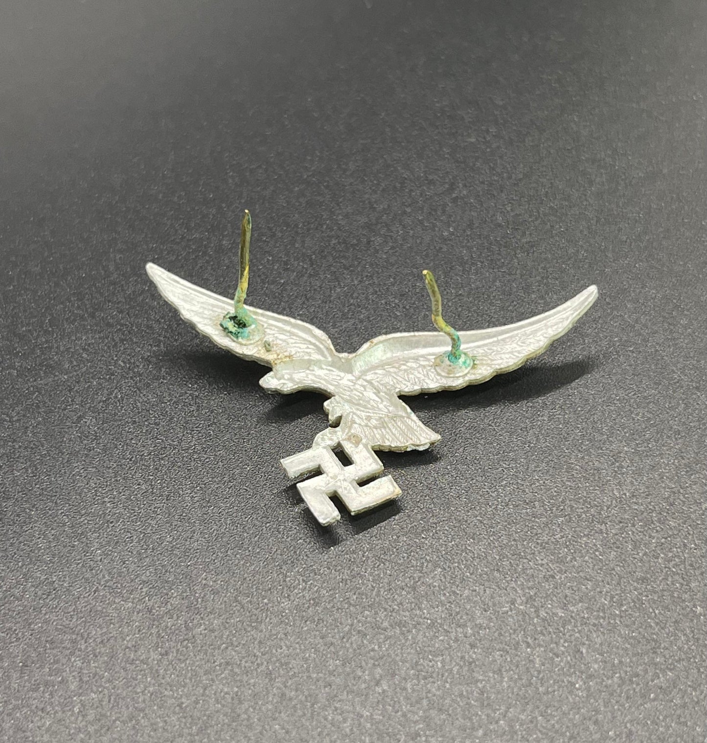 GERMAN WW2 LUFTWAFFE OFFICER FIRST PATTERN GILDED VISOR EAGLE RARE