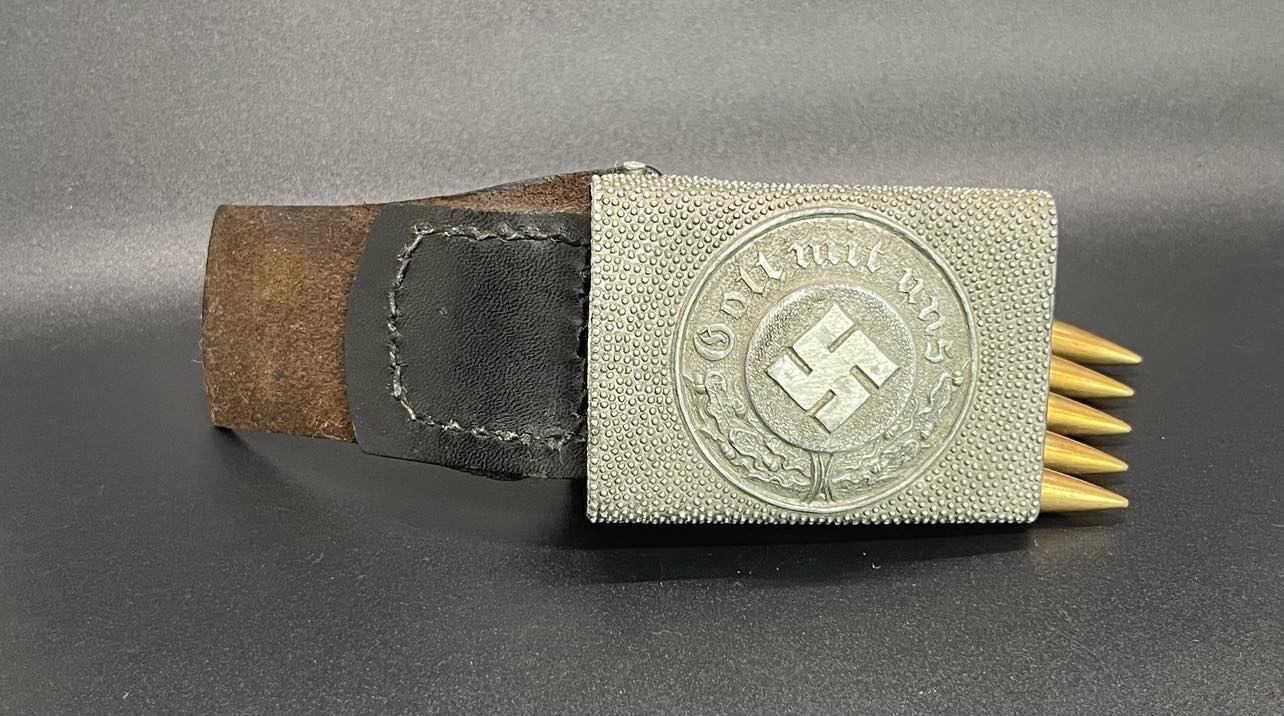 GERMAN WW2 DUTCH MADE EM/NCO POLICE BELT BUCKLE WITH LEATHER TAB