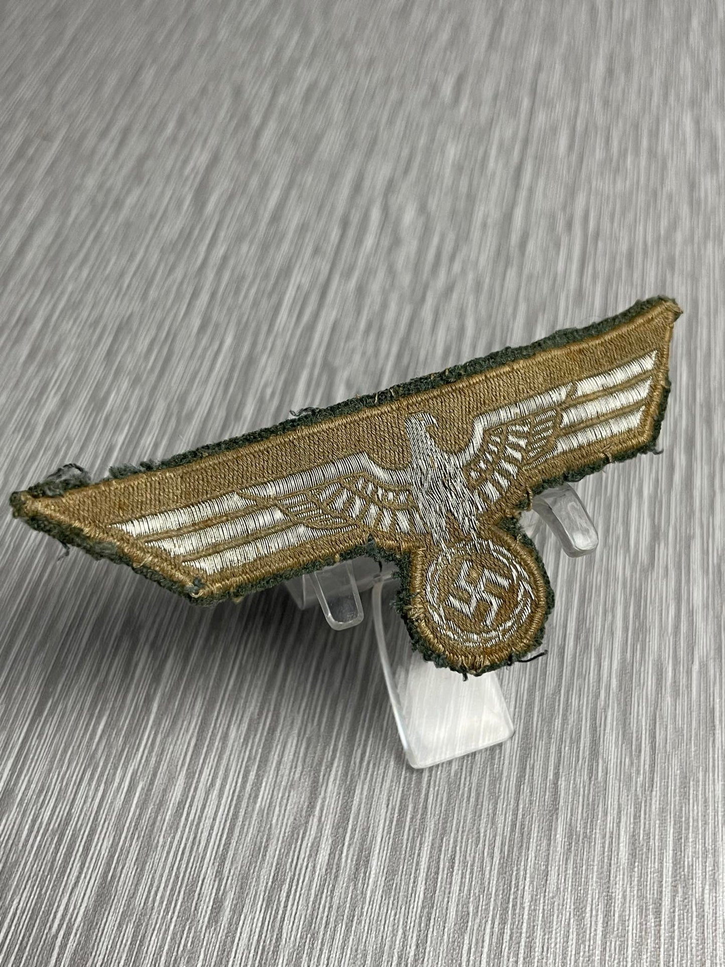 GERMAN WW2 HEER OFFICERS M33 BEVO FLATWIRE BREAST EAGLE