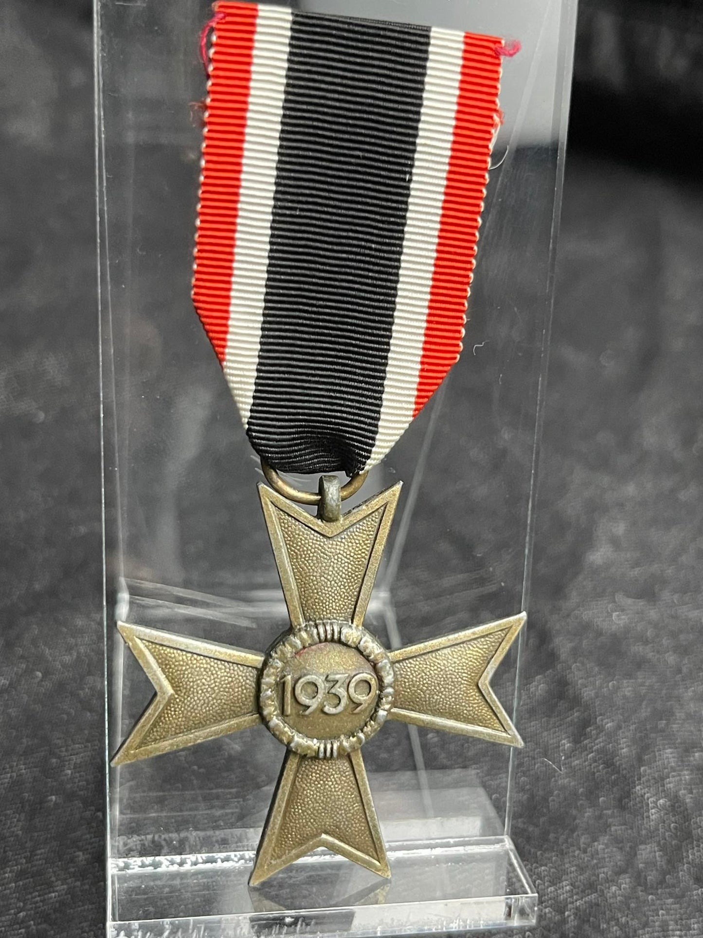 GERMAN WW2 KVK 1939 WAR MERIT CROSS 2ND CLASS WITHOUT SWORDS "41" BY GEBRUDER BENDER, IDAR-OBERSTEIN