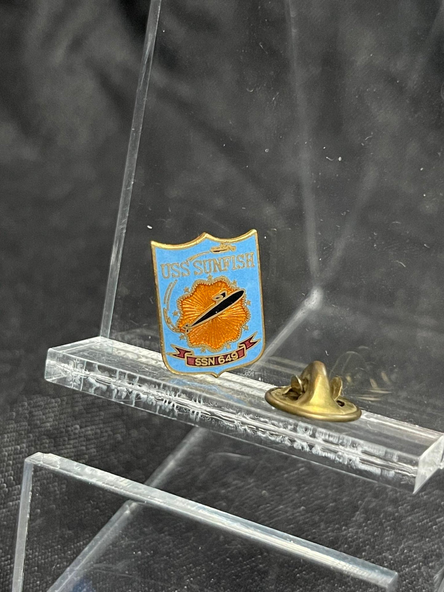 UNITED STATES NAVY SSN 649 "SUNFISH" SUBMARINE ENAMELED PIN