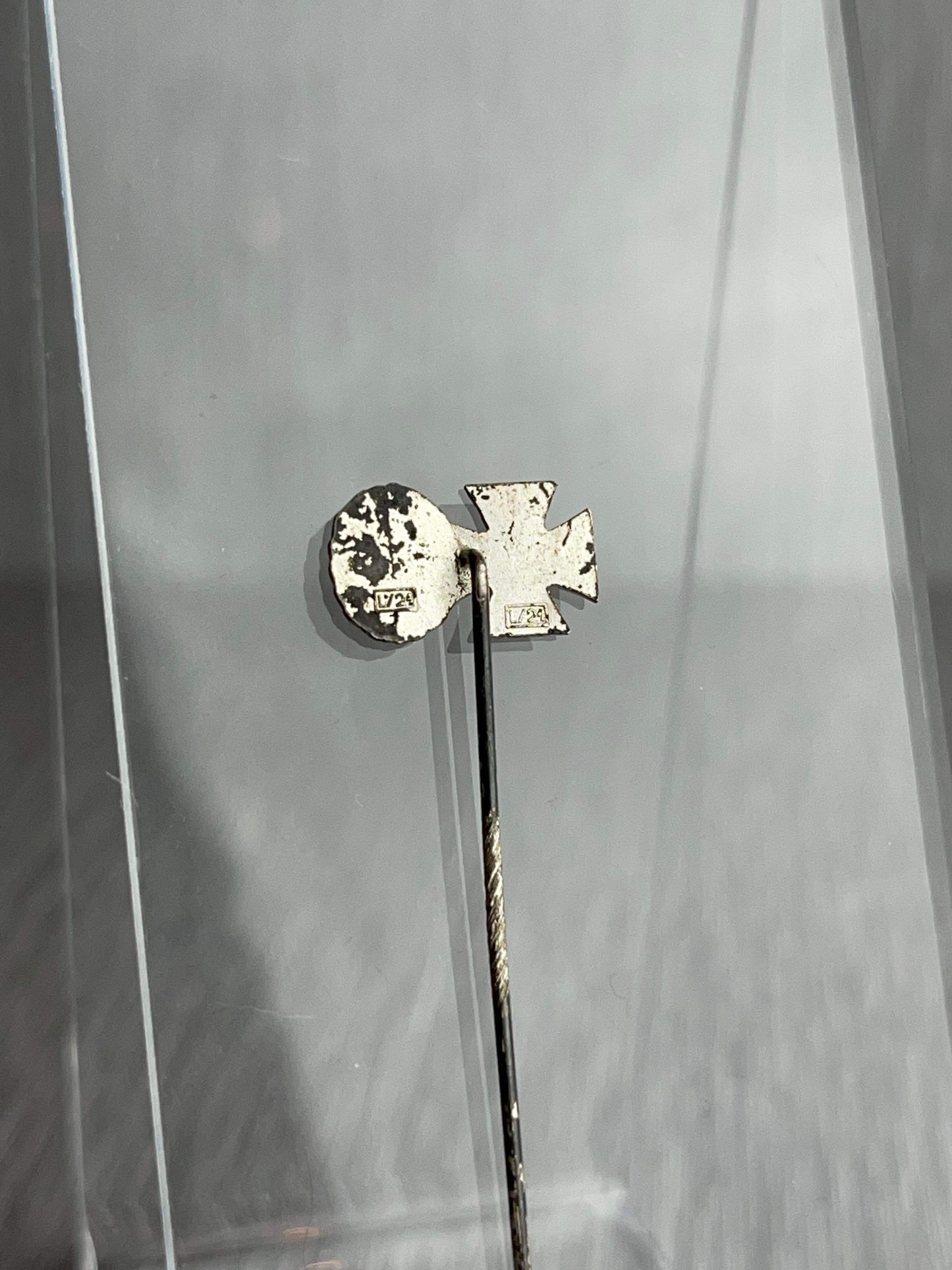 GERMAN WW2 IRON CROSS & SILVER WOUND BADGE STICKPIN BY FORSTER & BARTH (L21)